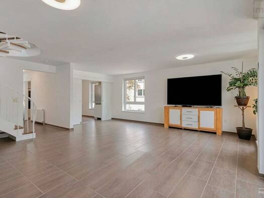Maisonette zum Kauf 599.000 € 3 Zimmer 117 m² 1. Geschoss Niehl Köln 50735
