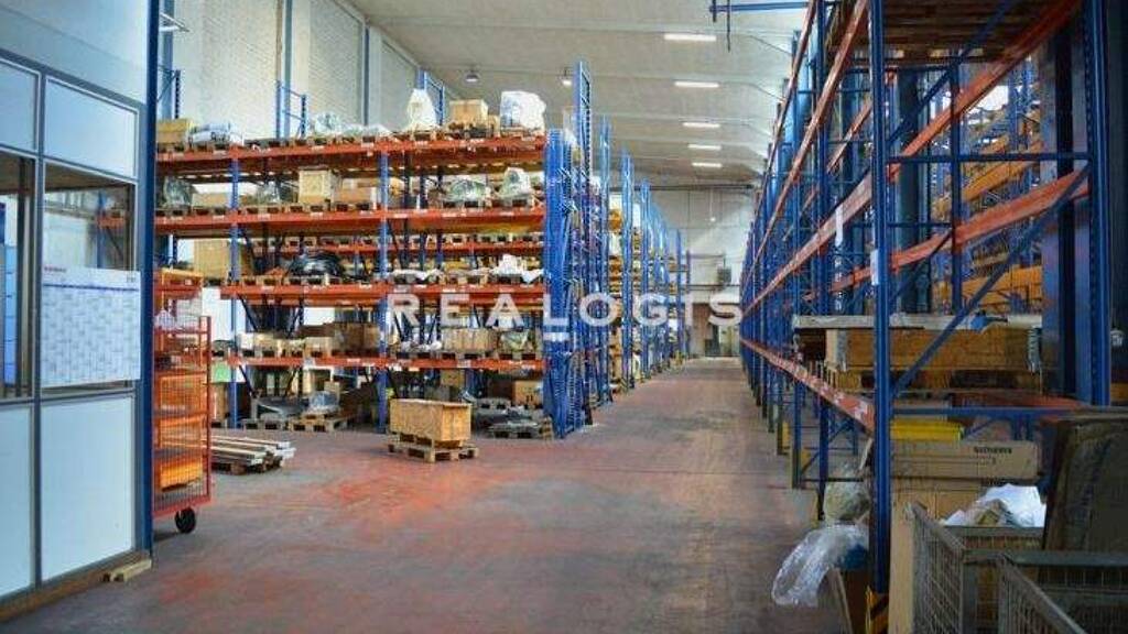 Halle/Industriefläche zur Miete 4.600 m² Lagerfläche teilbar ab 400 m² Petersaurach 91580