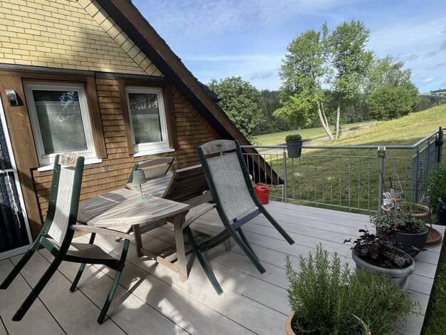 Wohnung zur Miete 900 € 3,5 Zimmer 95 m² frei ab 01.10.2026 Neustadt Titisee-Neustadt 79822