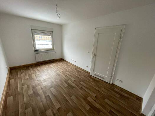 Wohnung zur Miete 486 € 2 Zimmer 45,5 m² 2. Geschoss frei ab 01.02.2026 Kirchenstr. 20 Glockenhof Nürnberg 90478