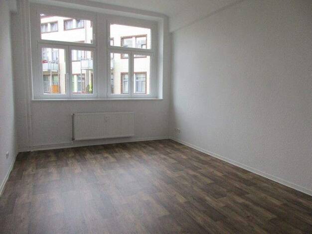 Wohnung zur Miete 442 € 2 Zimmer 68 m² frei ab 01.02.2026 Olvenstedter Chaussee 16 Stadtfeld Ost Magdeburg 39108