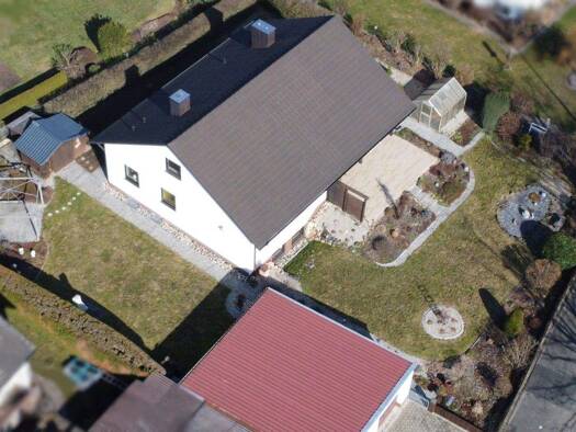 Einfamilienhaus zum Kauf 623.000 € 7 Zimmer 113 m² 934 m² Grundstück frei ab sofort Tilman-Riemenschneider-Straße 62 Höchstadt Höchstadt a.d.Aisch 91315