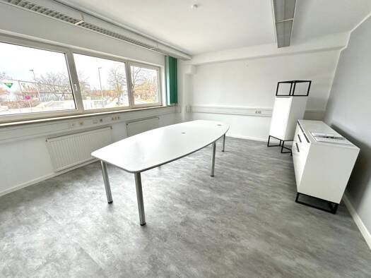 Büro zur Miete 570 € 2 Zimmer 46 m² Bürofläche Feldkirchen 85622