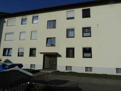 Wohnung zum Kauf 159.000 € 2 Zimmer 64,5 m² 2. Geschoss frei ab sofort Eibenweg 12 Gendorf Burgkirchen an der Alz 84508