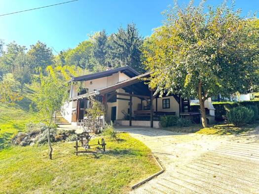 Einfamilienhaus zum Kauf 55.000 € 1 Zimmer 897 m² Koprivnica 48000