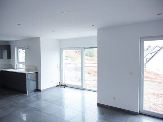 Einfamilienhaus zum Kauf 389.000 € 5 Zimmer 137 m² 687 m² Grundstück frei ab sofort Waldfischbach-Burgalben 67714