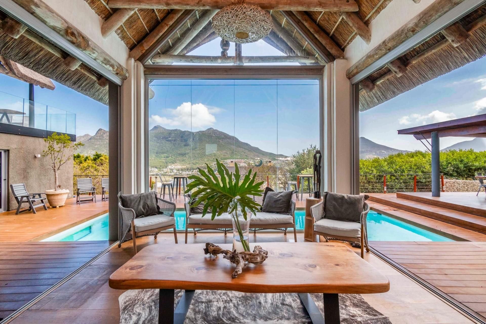 Einfamilienhaus zum Kauf provisionsfrei 941.678 € 4 Zimmer 906 m²<br/>Grundstück Hout Bay 7872