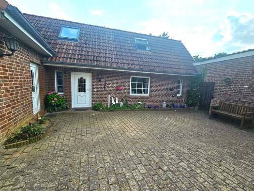 Mehrfamilienhaus zum Kauf 180.000 € 8 Zimmer 250 m² 641 m² Grundstück Carlow 19217