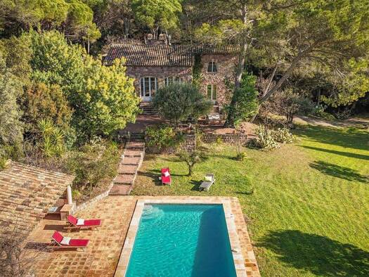 Einfamilienhaus zum Kauf 2.200.000 € 8 Zimmer 300 m² 10.950 m² Grundstück Cabries ST RAPHAEL 83530