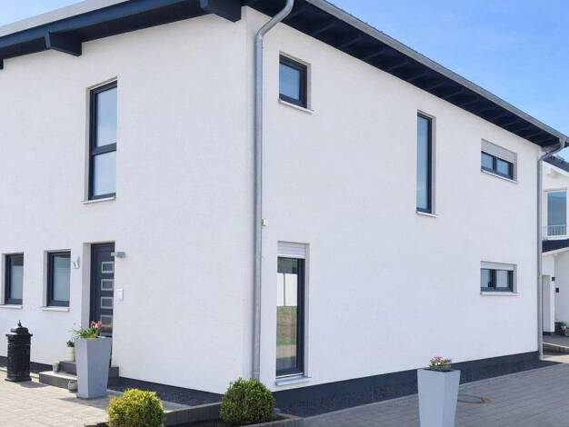 Einfamilienhaus zum Kauf provisionsfrei 685.000 € 5 Zimmer 154,5 m² 441 m² Grundstück Hügelsheim 76549