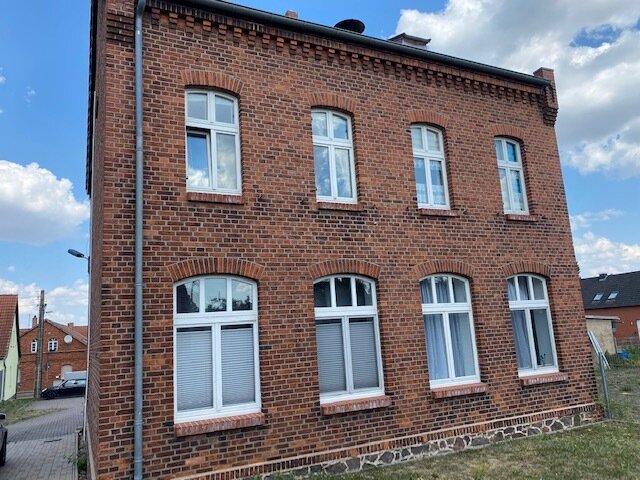 Mehrfamilienhaus zum Kauf 190.000 € 7 Zimmer 216 m²<br/>Wohnfläche 500 m²<br/>Grundstück Tornau Stendal 39576