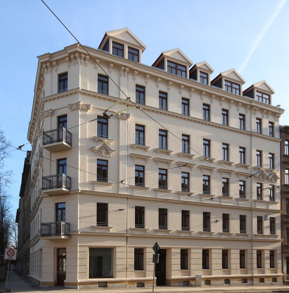 Property thumbnail 2