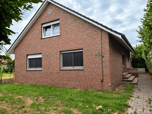 Einfamilienhaus zum Kauf 278.000 € 5 Zimmer 180 m² 1.100 m² Grundstück Holthusen Weener 26826