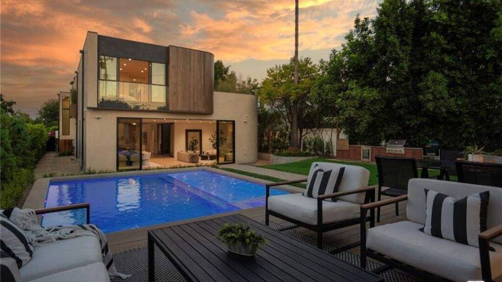 Einfamilienhaus zum Kauf 4.030.951 € 571,4 m² 4939 Petit Ave Encino 91436