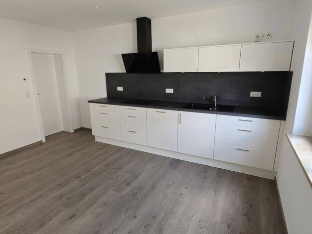 Wohnung zur Miete 980 € 3,5 Zimmer 110 m² EG Hesselberg 91093