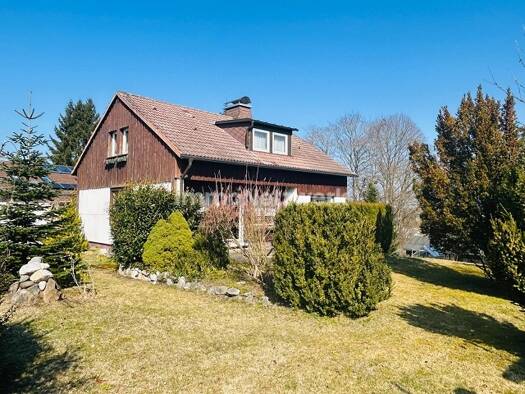 Einfamilienhaus zum Kauf 195.000 € 5 Zimmer 115 m² 1.050 m² Grundstück Innenstadt Hof 95032