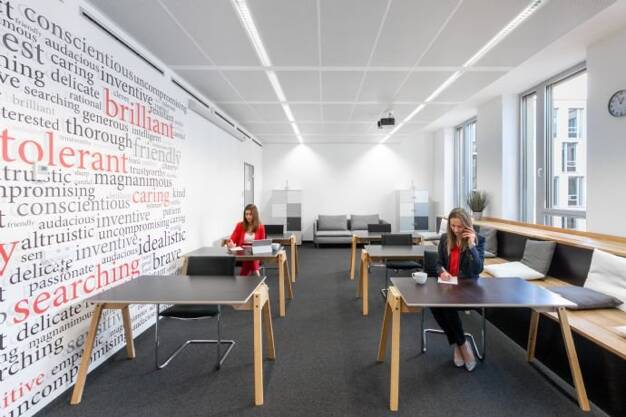 Bürofläche zur Miete 349 € 30 m² Bürofläche teilbar von 10 m² bis 30 m² Barthstr. 2-10 Schwanthalerhöhe München 80339