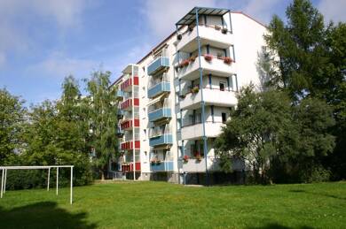 Wohnung zur Miete 480 € 4 Zimmer 63,5 m² 3. Geschoss frei ab sofort Plöner Str. 3 Lankow Schwerin 19057