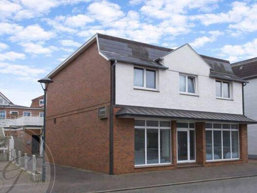 Mehrfamilienhaus zum Kauf 995.000 € 10 Zimmer 650 m² 493 m² Grundstück frei ab sofort Wittdün auf Amrum 25946