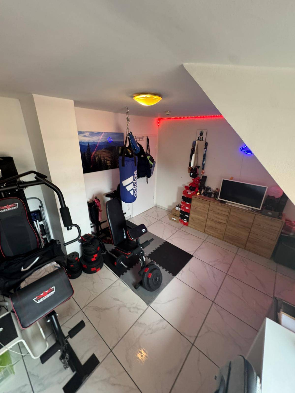 Property thumbnail 6