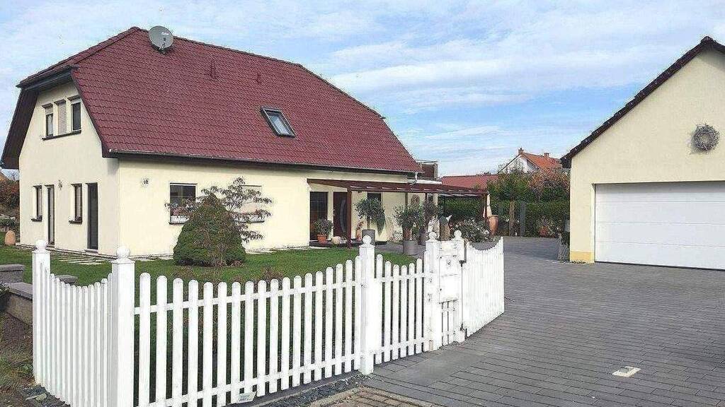 Einfamilienhaus zum Kauf 810.000 € 9 Zimmer 292 m² 1.082 m² Grundstück Töttleben Erfurt 99098