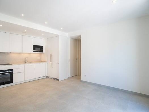 Studio zur Miete - Erstbezug 1.350 € 43 m² 2. Geschoss Paseo Mallorca 07000