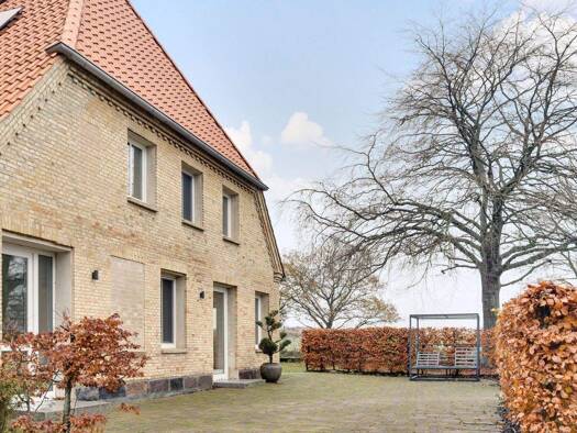 Reihenendhaus zur Miete 2.300 € 5 Zimmer 206,4 m² Kosel / Bohnert 24354