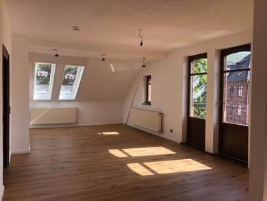 Wohnung zur Miete 650 € 3 Zimmer 95 m² Dachgeschoss Sonneberg Sonneberg 96515