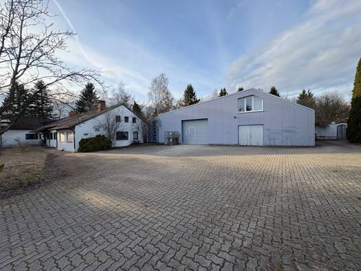 Lagerhalle zum Kauf 450.000 € 1.285 m² Lagerfläche Martinlamitz Schwarzenbach a.d.Saale 95126