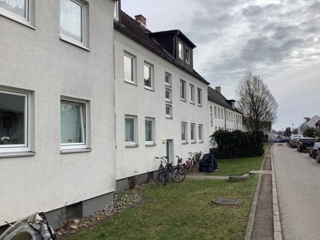 Wohnung zur Miete 536 € 2,5 Zimmer 50 m² 1. Geschoss frei ab 30.09.2025 Lämmerstieg 3 Lübeck 23562