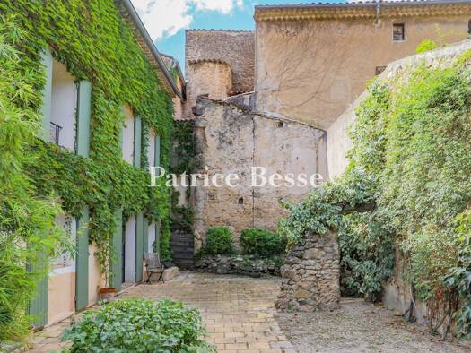 Einfamilienhaus zum Kauf 1.450.000 € 9 Zimmer 440 m² Barjols 83670