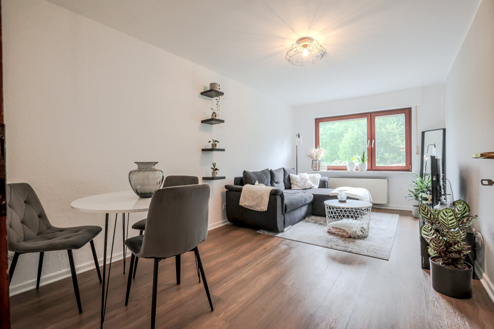 Mehrfamilienhaus zum Kauf provisionsfrei 349.000 € 6 Zimmer 120,9 m²<br/>Wohnfläche 436 m²<br/>Grundstück Birlinghoven Sankt Augustin 53757