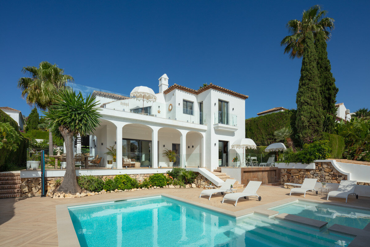 Villa zum Kauf 2.495.000 € 5 Zimmer 235 m²<br/>Wohnfläche 808 m²<br/>Grundstück Nueva Andalucia 29660