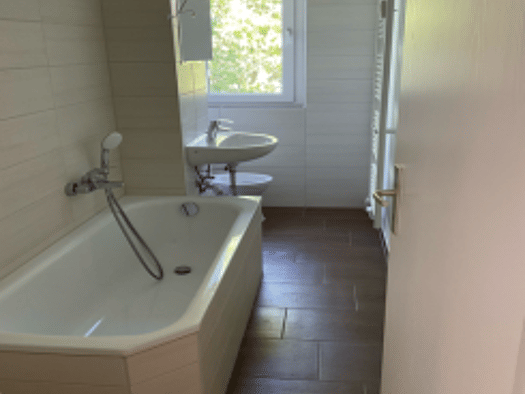 Wohnung zur Miete 395 € 3 Zimmer 60,7 m² 4. Geschoss Ingolstädter Str. 5 Südstadt Halle (Saale) 06128