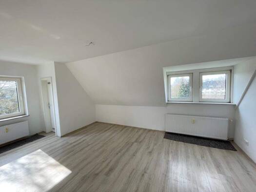 Wohnung zur Miete 429 € 3 Zimmer 56,5 m² 2. Geschoss frei ab 24.03.2026 Damaschkestraße 9a Mitte Menden 58706