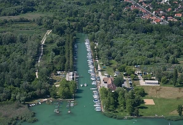 Grundstück zum Kauf 9.000.000 € 150.000 m²<br/>Grundstück Balatonfuzfo 8175