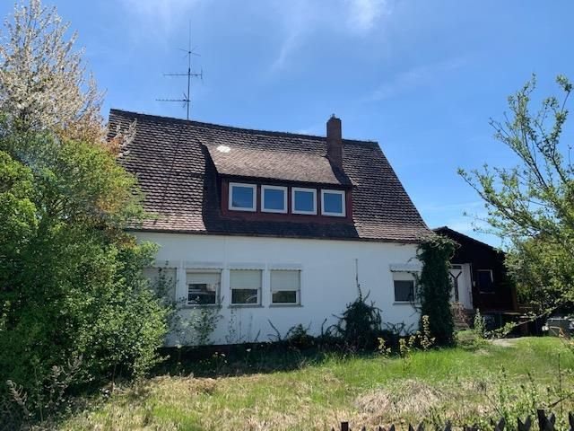 Mehrfamilienhaus zum Kauf 990.000 € 10 Zimmer 275 m²<br/>Wohnfläche 1.025 m²<br/>Grundstück Hochstr. 33 Oberasbach Oberasbach 90522