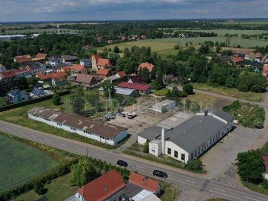 Freifläche zur Miete 4,90 € 494 m² Lagerfläche Oetzscher Straße 3 Nempitz 06231