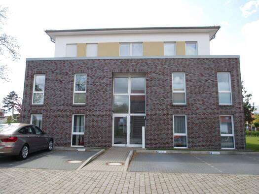 Wohnung zur Miete 740 € 3 Zimmer 92 m² EG frei ab 01.10.2025 Gartenstr. 1 Lemförde 49448