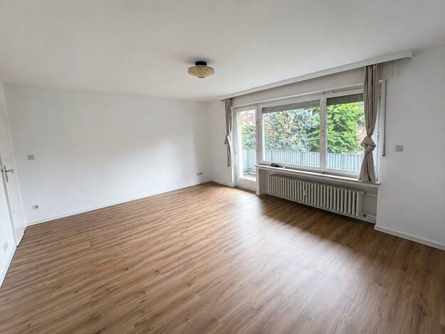 Studio zur Miete 505 € 1 Zimmer 37 m² 1. Geschoss Kurt-Schumacher-Damm 25 Weststadt Osnabrück 49078