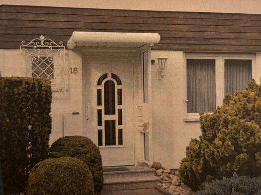 Reihenhaus zur Miete 2.000 € 5 Zimmer 137 m² 268 m² Grundstück frei ab sofort Herrnhütte Nürnberg 90411