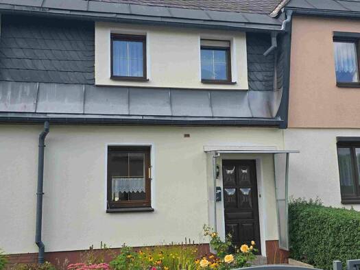 Reihenmittelhaus zum Kauf 74.500 € 4 Zimmer 80 m² 240 m² Grundstück Klingenthal Klingenthal 08248
