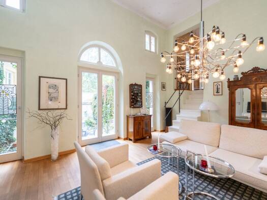 Haus zum Kauf 750.000 € 7 Zimmer 252 m² 4.000 m² Grundstück Zettelsdorf Walsdorf 96194