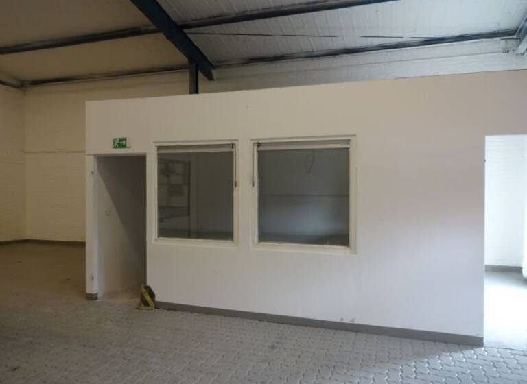 Lagerhalle zur Miete 700 m²<br/>Lagerfläche von 700 m² bis 700 m²<br/>Teilbarkeit Otterndorf Hamburg 22111