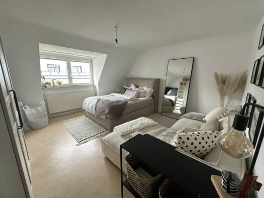 Wohnung zur Miete 871 € 2 Zimmer 57,5 m² frei ab 01.10.2026 Altstadt Würzburg 97072