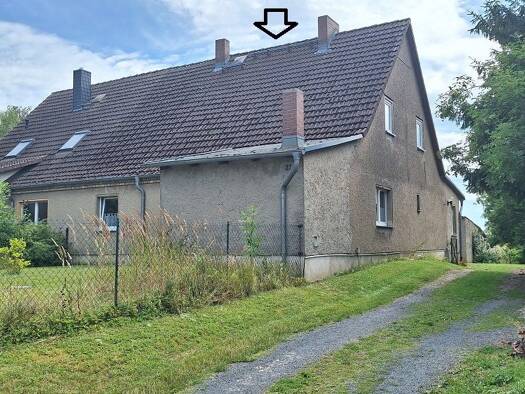 Doppelhaushälfte zum Kauf 85.000 € 3 Zimmer 92 m² 2.290 m² Grundstück frei ab sofort Lindenstraße 37 Grünow Grünow 17291