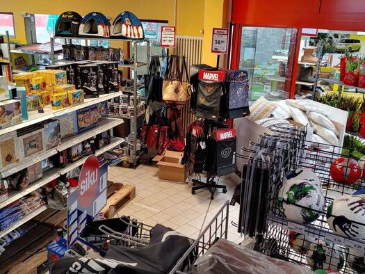 Verkaufsfläche zur Miete provisionsfrei 1 Zimmer 52 m² Verkaufsfläche Feucht 90537