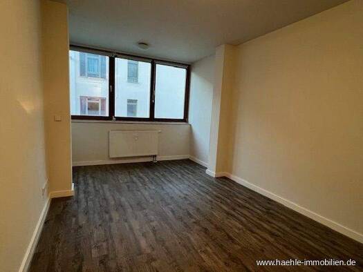 Wohnung zur Miete 311 € 1 Zimmer 24,2 m² 2. Geschoss August-Bebel-Straße 17A Strehlen Dresden 01219