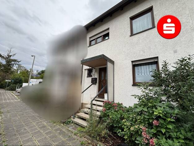 Reihenmittelhaus zum Kauf 360.000 € 6 Zimmer 103 m² 291 m² Grundstück Reichelsdorf Südliche Außenstadt 90453
