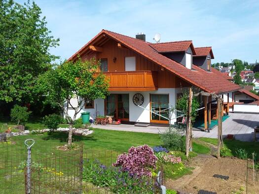 Bungalow zum Kauf provisionsfrei 720.000 € 8 Zimmer 165 m² 939 m² Grundstück Emmingen Emmingen-Liptingen 78576